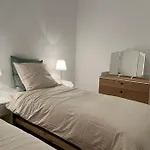 2p Calme - Climatisation - 70m Du Metro M4 Barbara - 4 Pers Maximum Apartament Montrouge