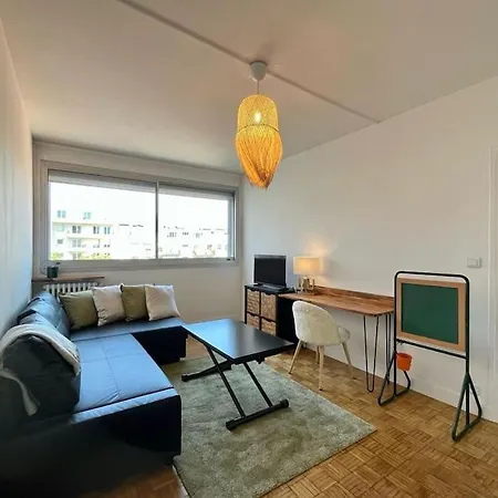 2p Calme - Climatisation - 70m Du Metro M4 Barbara - 4 Pers Maximum Apartment Montrouge